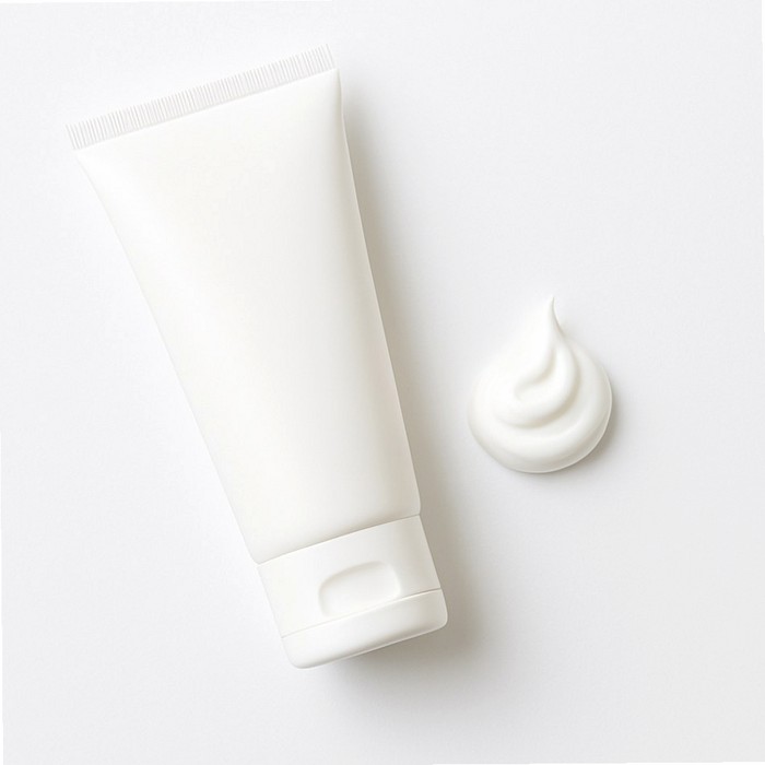 Cupra crema bianca pelli normali 75 ml main product photo